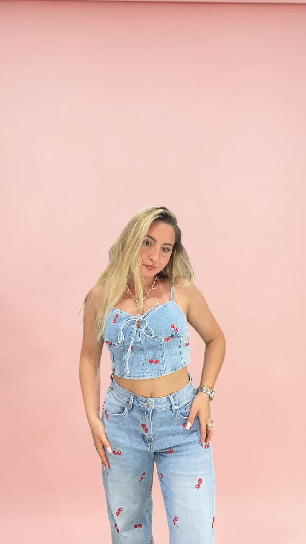 Jeans con le ciliegie 🍒