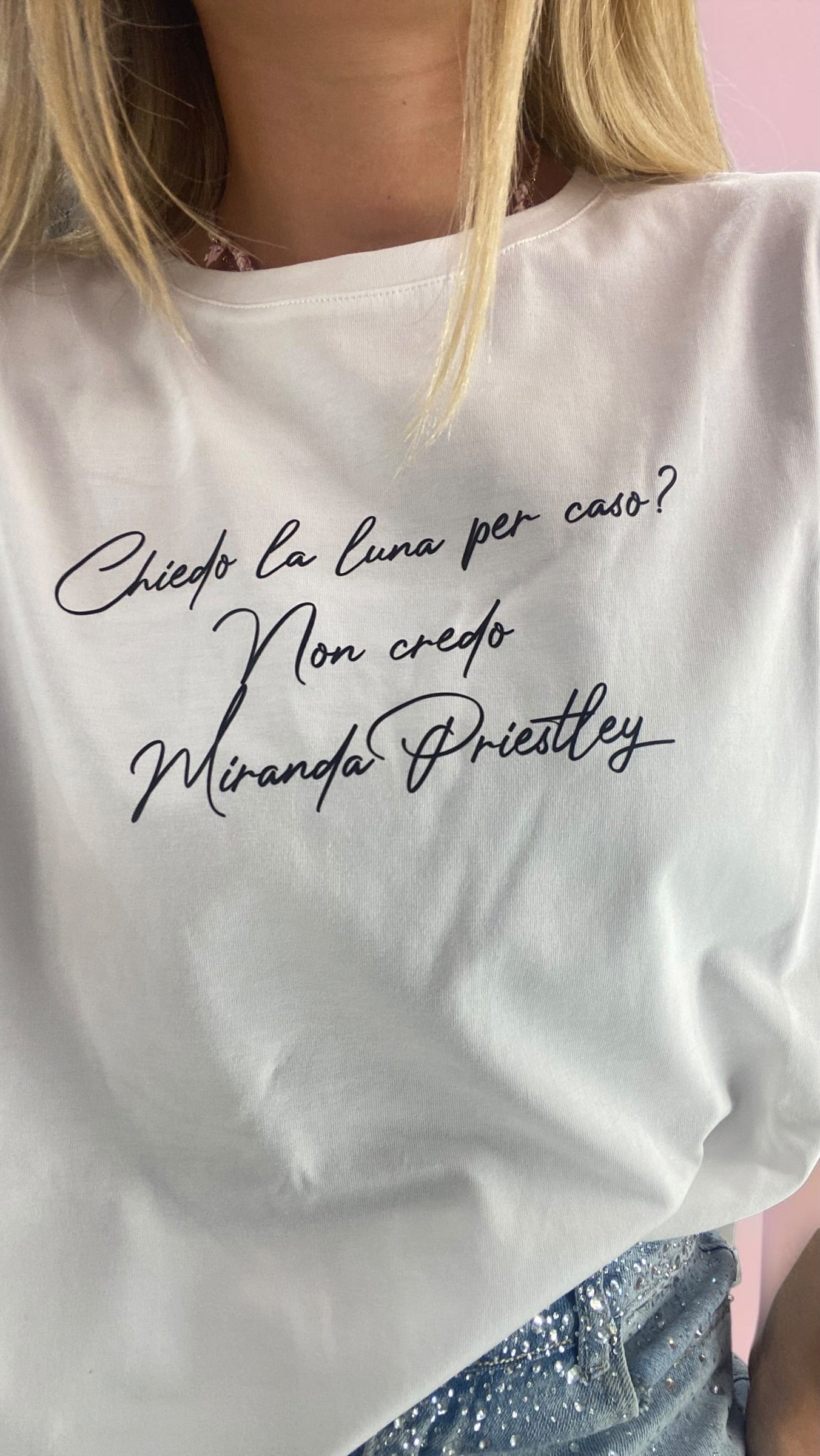 Maglia “ Chiedo la luna per caso?” Collezione Diavolo Veste Prada🖤